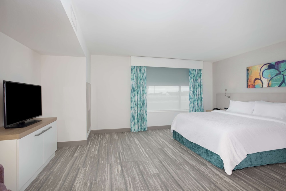 Hilton Garden Inn Omaha Aksarben Village - photo 20