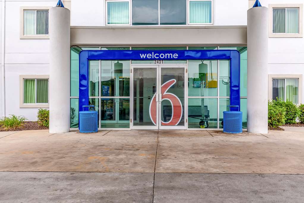 Motel 6 Caseyville IL Caseyville Il - photo 5