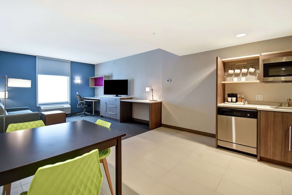 Home2 Suites Eagan Minneapolis - photo 19