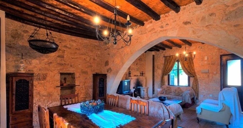 Friday’s House
