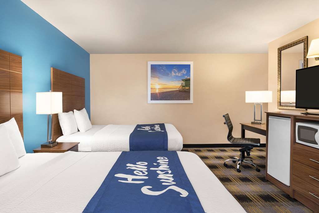 Days Inn By Wyndham Middletown Newport Area - photo 32