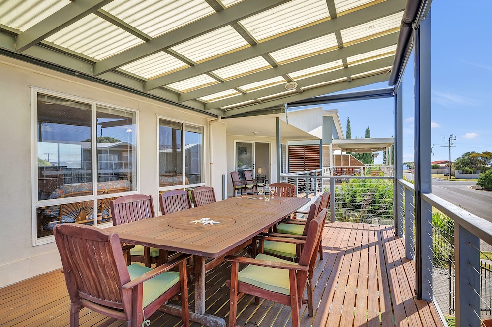 Green Reef Beach House 9221579 — Aldinga Beach