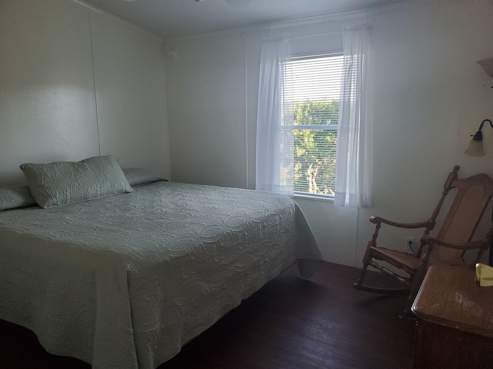 Thunderbird Resort & Event Center - photo 15