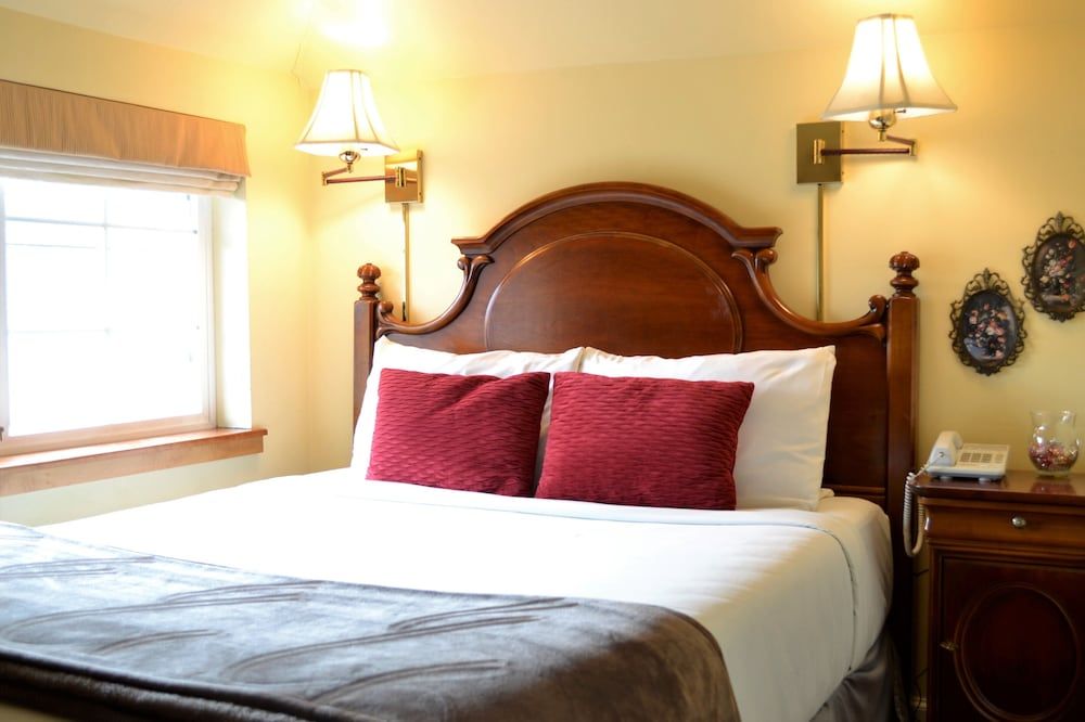 Excelsior Inn - photo 9