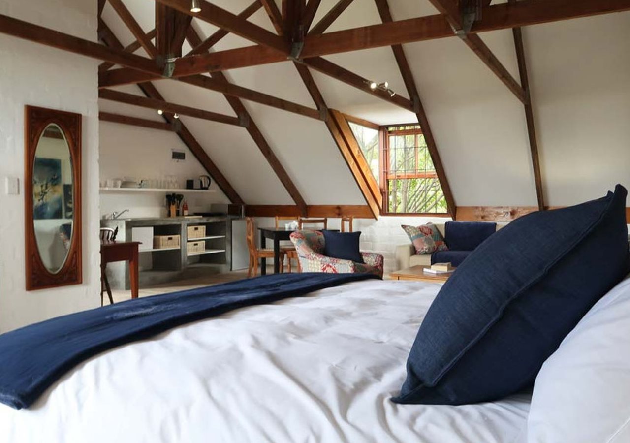 Hemel en Aarde Village Accommodation — 4-Star Luxury Hotel in Hermanus, South Africa