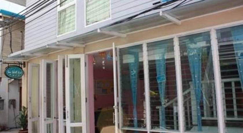 Sea Shell Hut Sunla in Phi Phi Don, Thailand