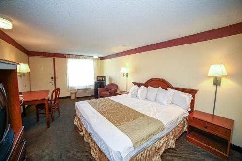 River Side Inn - photo 14