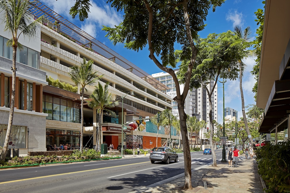 Hilton Garden Inn Waikiki Beach - photo 86