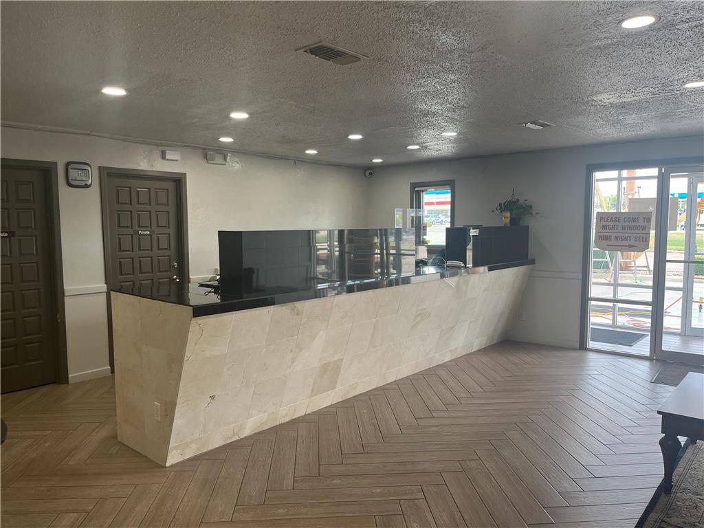 Motel 6 New Boston TX - photo 13