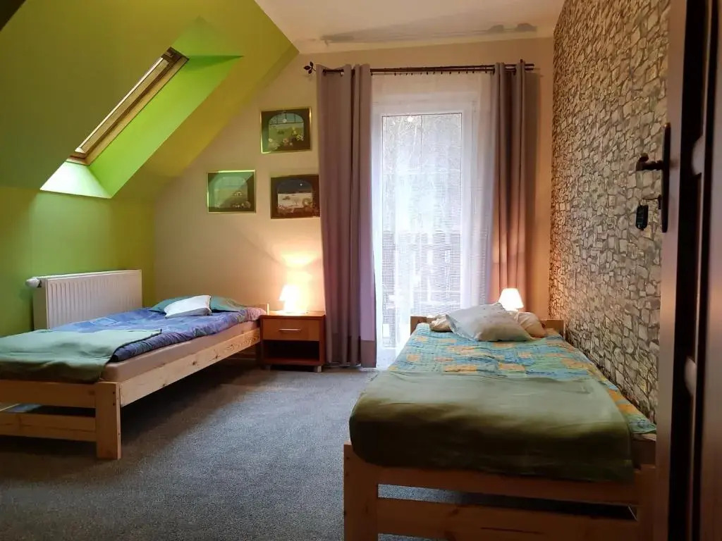 Wynajem Pokoi Willa Pod Lasem - carbon neutral hotel in Karpacz