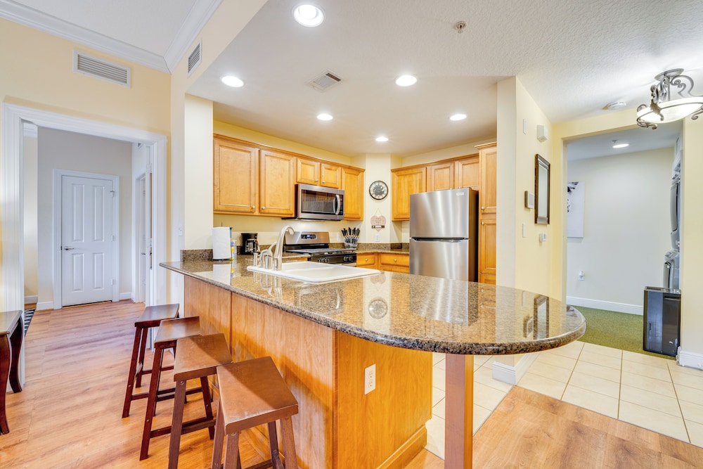 12 Mi to Wdw: Resort Condo w Community Hot Tub - photo 11