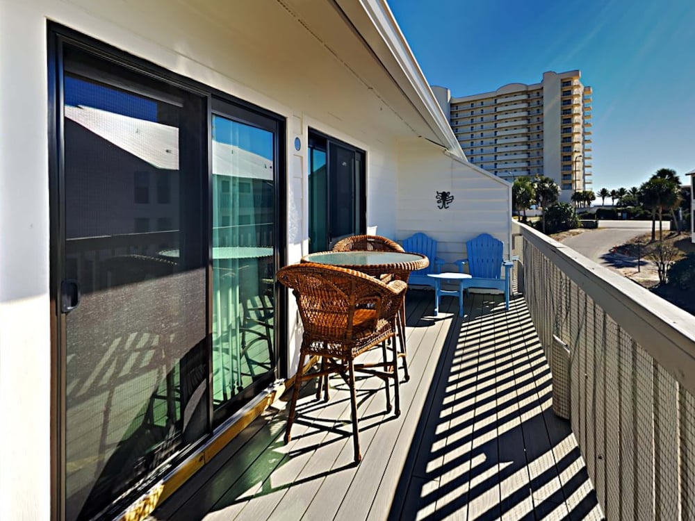 Cotton Bayou Condominiums by Southern Vacation Rentals — 4-Star Luxury Hotel in Orange Beach, United States