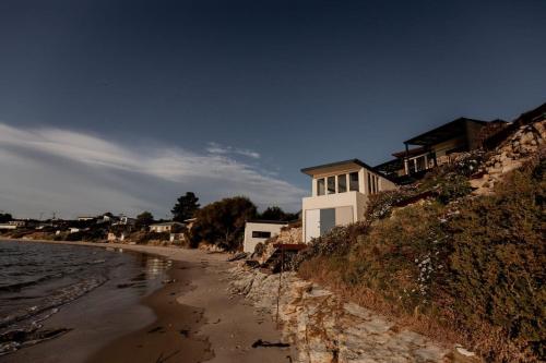 Beachfront Paradise in Opossum Bay in Unknown City, Australia