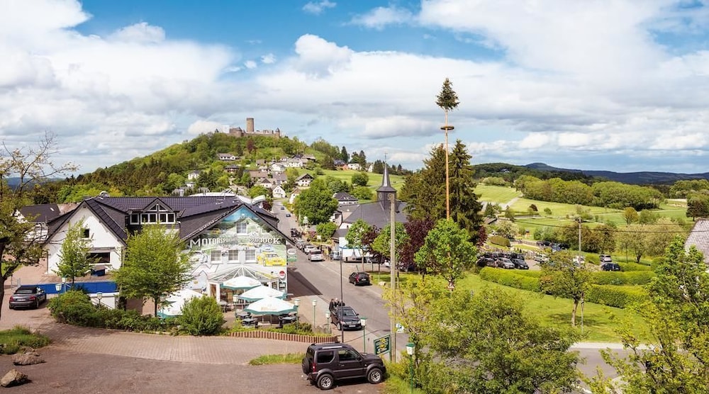 Motorsport Hotel — Neuwied