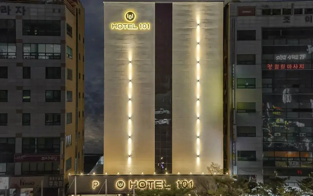 Gimhae Jangyu Hotel 101 in Kimhae, South Korea