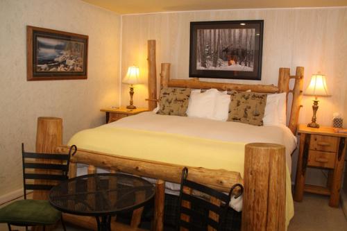 Inn at the Lake - photo 6