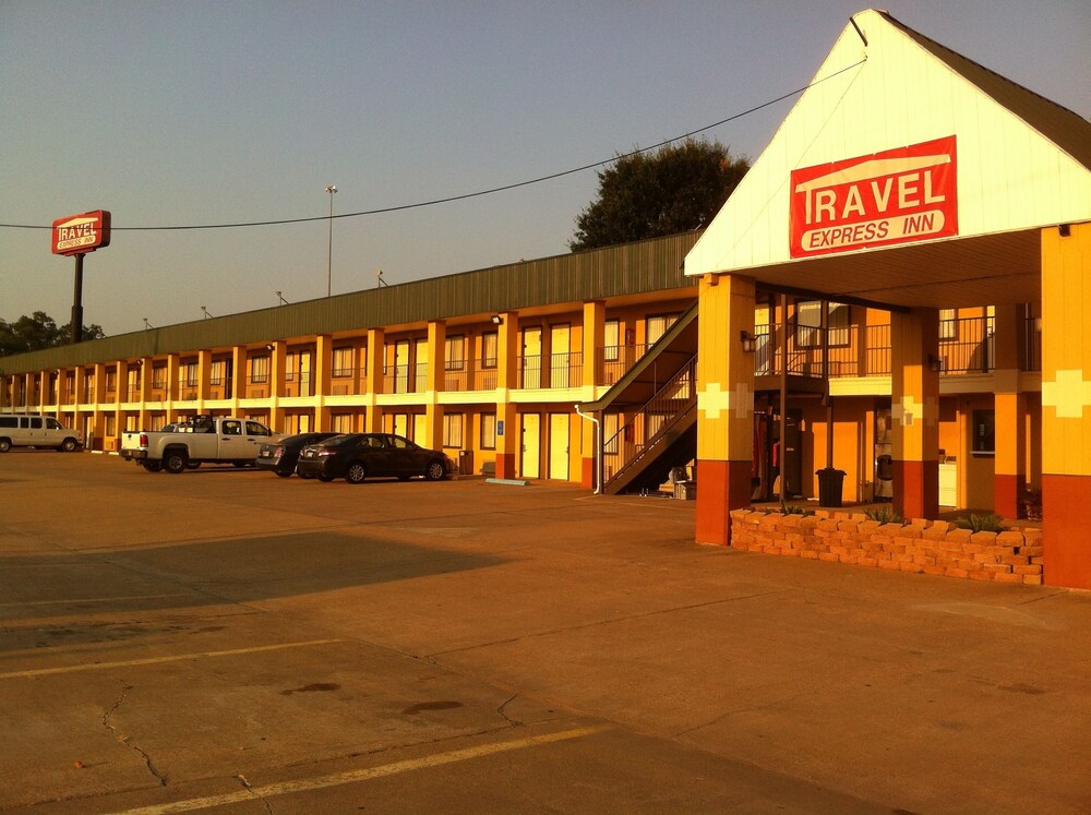 Rodeway Inn Alexandria - photo 42