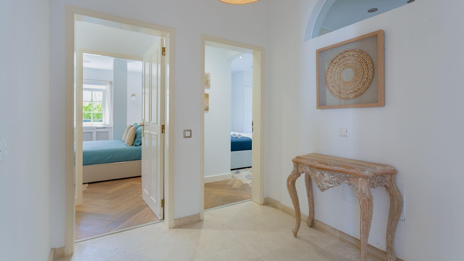 Portuguese mansion close to marina golf and beach. — hotel in Vilamoura
