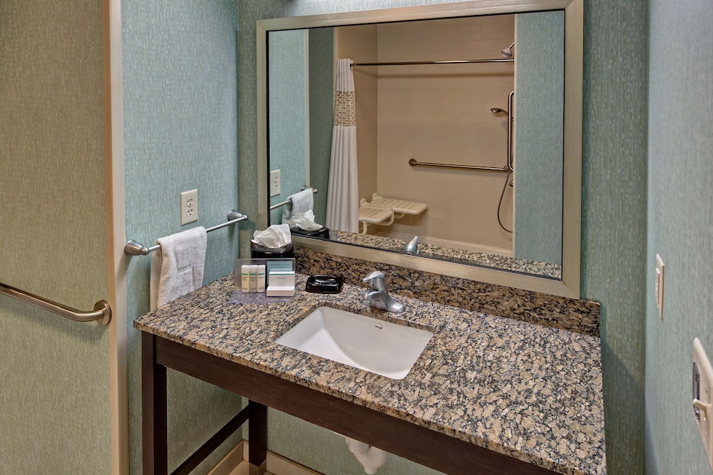 Hampton Inn Belton Kansas City area - photo 18