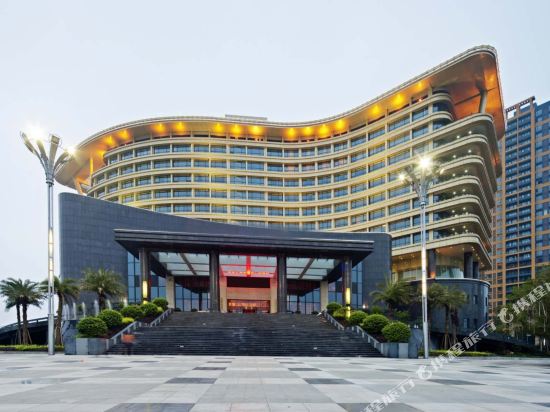 Dynasty International Hotel Chongqing Hechuan — 5-Star Luxury Hotel in Chongqing, People's Republic of China