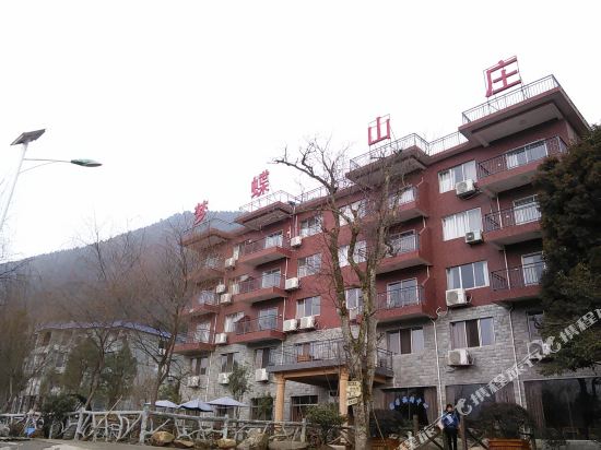 Mengdie Manor in Luxi, People's Republic of China
