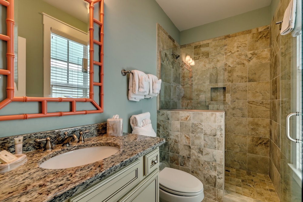 North Beach Resort & Villas - photo 759
