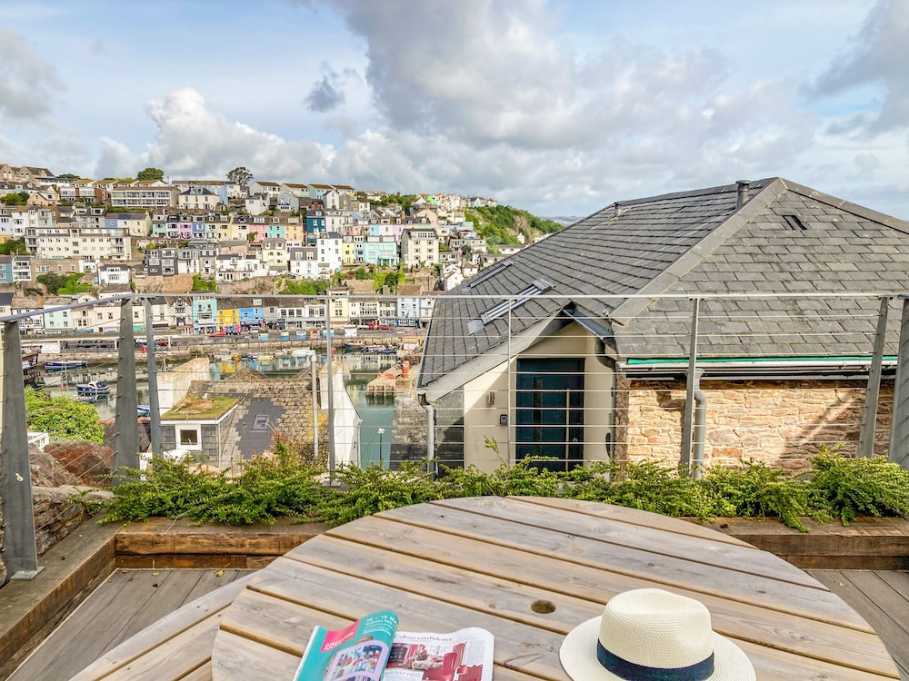 Bay View — 4-Star Luxury Hotel in Brixham, United Kingdom