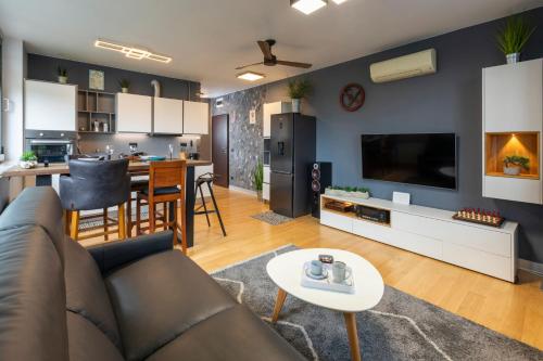New Gallery Best West Apartment 310 — 4-Star Luxury Hotel in Zagreb, Croatia