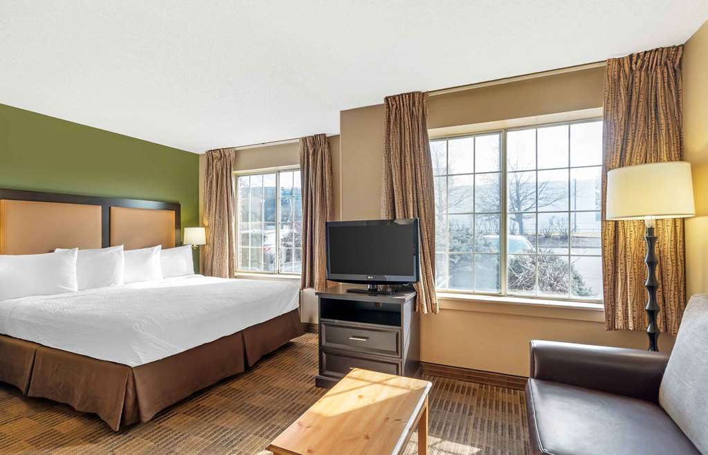Extended Stay America Chicago Westmont Oak Brook - photo 32