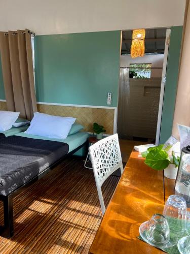 11th Earth Farm and Resort — hotel in Nabua