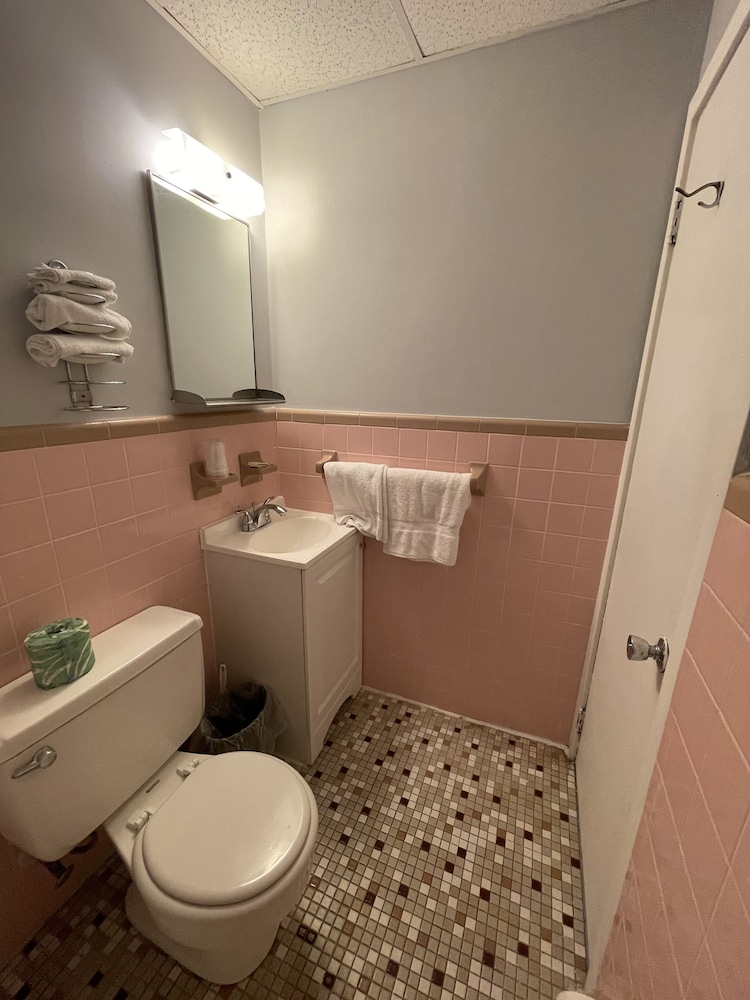 Searay Motel - photo 32