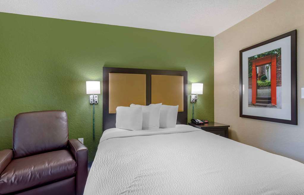 Extended Stay America Suites Nashville Franklin Cool Springs - photo 8