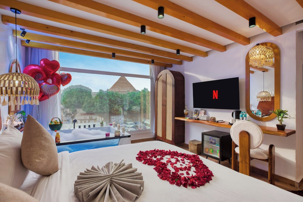 Pyramids Vision Hotel - last minute hotel in Giza