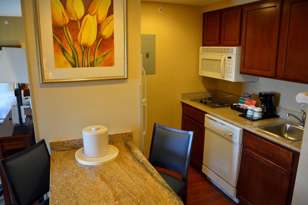 Homewood Suites by Hilton Brighton - photo 17