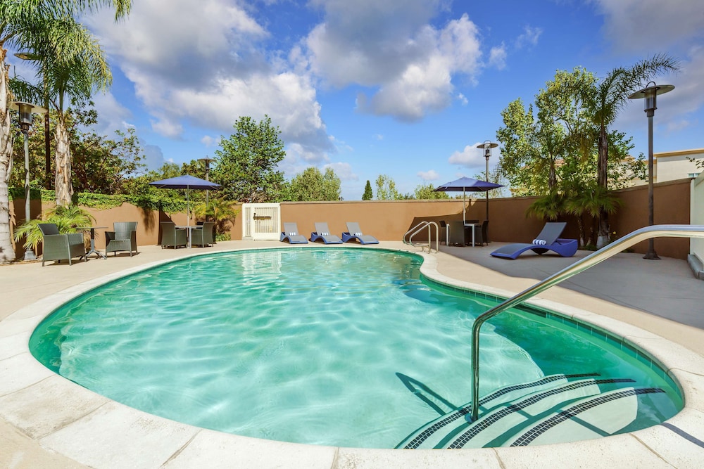 Hampton Inn & Suites Thousand Oaks CA - photo 23