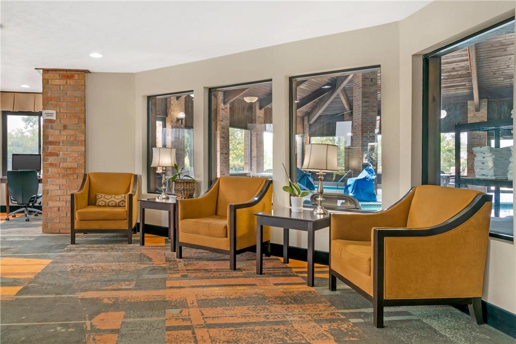 Quality Inn Grand Rapids South Byron Center - photo 4