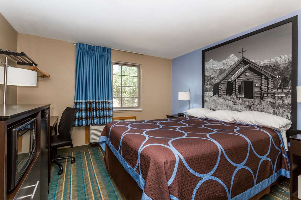 Super 8 by Wyndham Douglas - photo 12