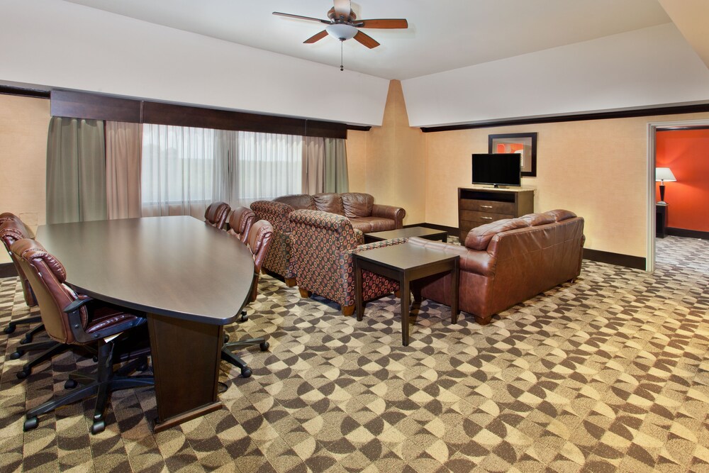 Delta Hotels by Marriott Columbia Northeast - photo 20