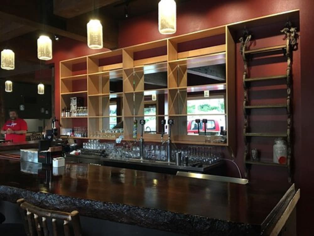 Sitka Hotel and Restaurant - photo 24