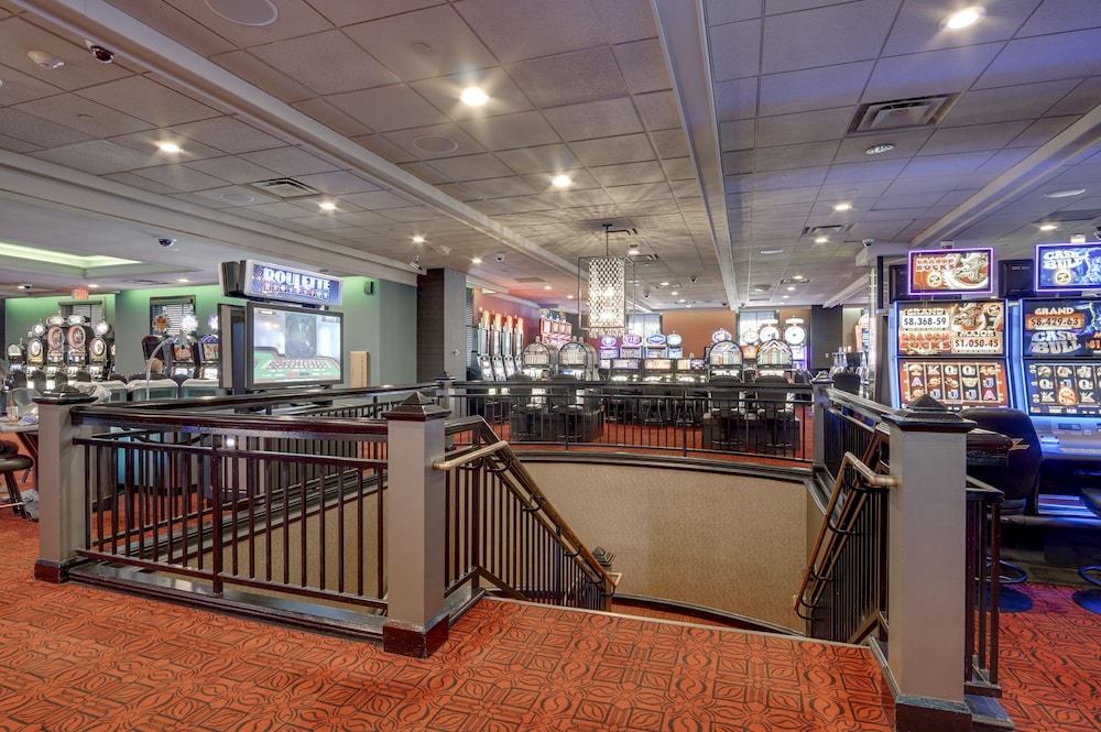 Grand Z Casino Hotel by Red Lion Hotels - photo 25