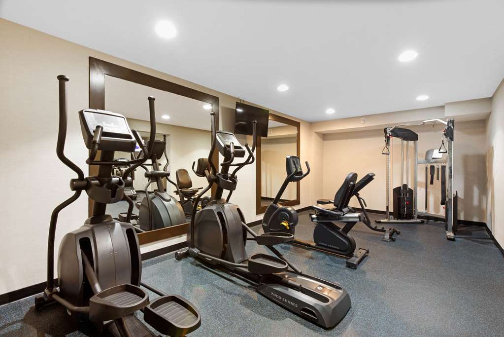La Quinta Inn & Suites by Wyndham DC Metro Capital Beltway - photo 25