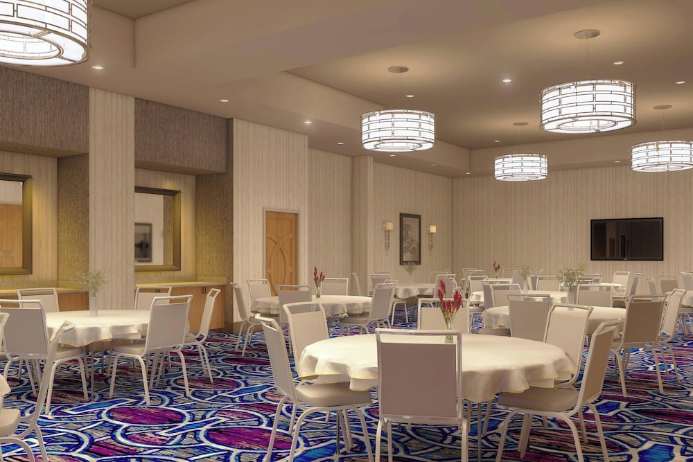 SpringHill Suites by Marriott Fayetteville Fort Bragg - photo 42