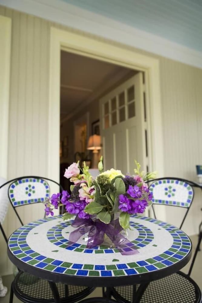 Inn on Shore Road - photo 85