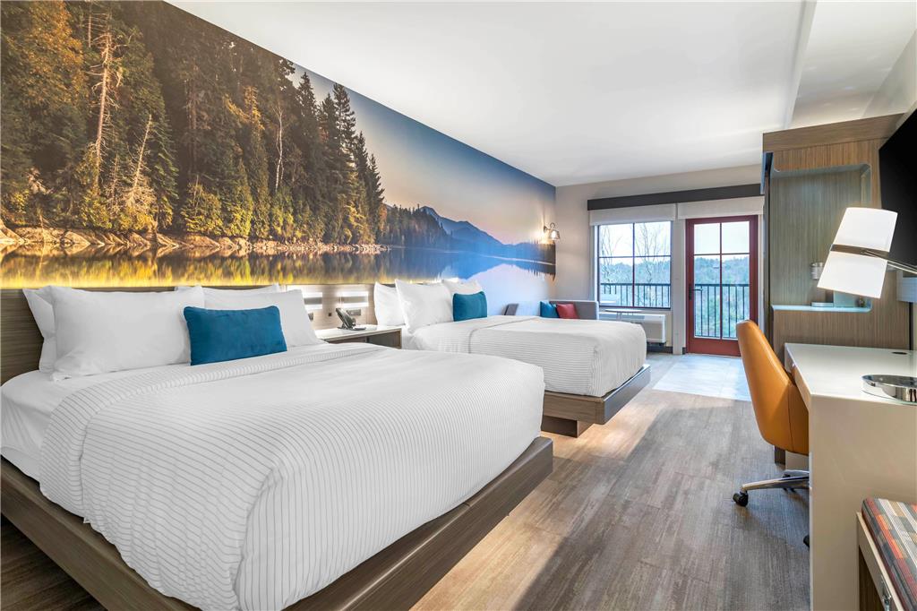 Cambria Hotel Lake Placid Lakeside Resort - photo 69