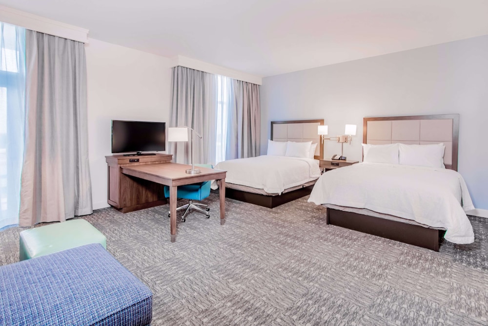 Hampton Inn & Suites Panama City Beach Beachfront - photo 46