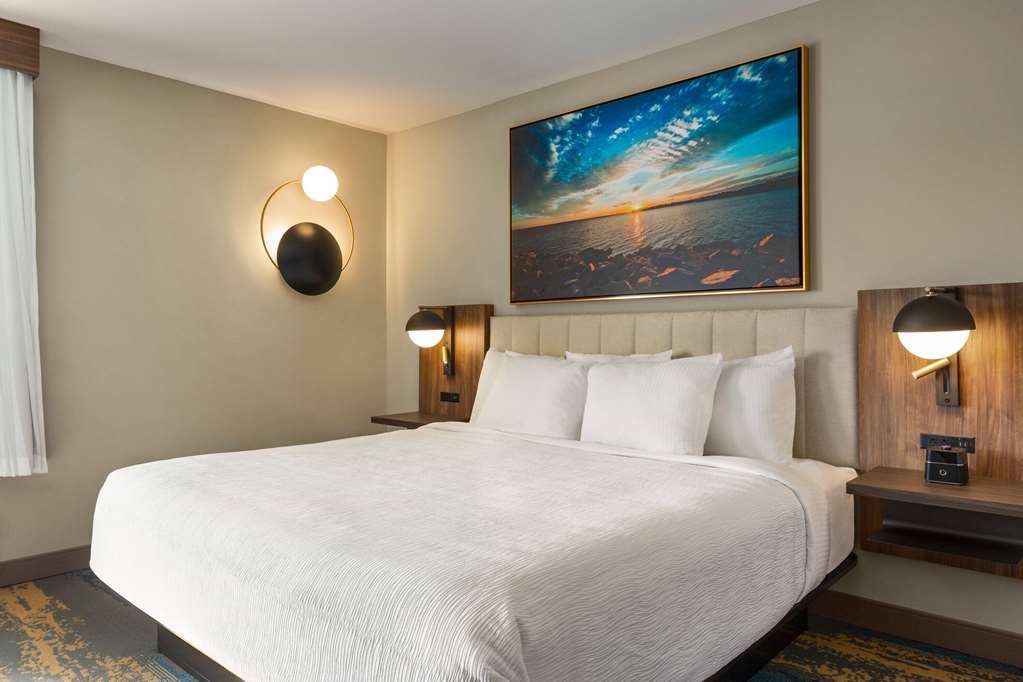 La Quinta Inn by Wyndham Columbia NE Fort Jackson - photo 23
