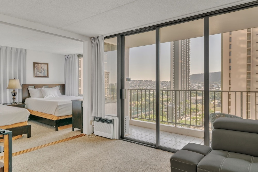 Waikiki Banyan High Level Condo with Private Lanai by Koko Resort Vacation Rentals - photo 6
