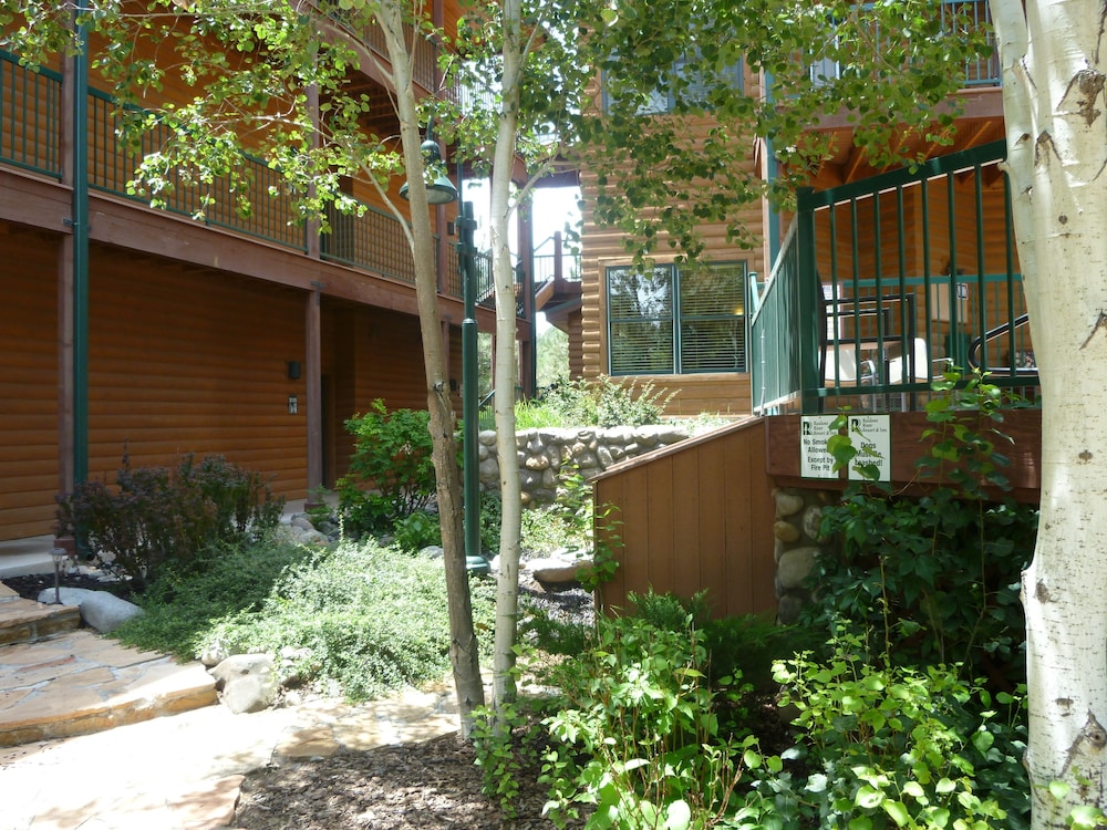 Ruidoso River Resort & Inn - photo 65