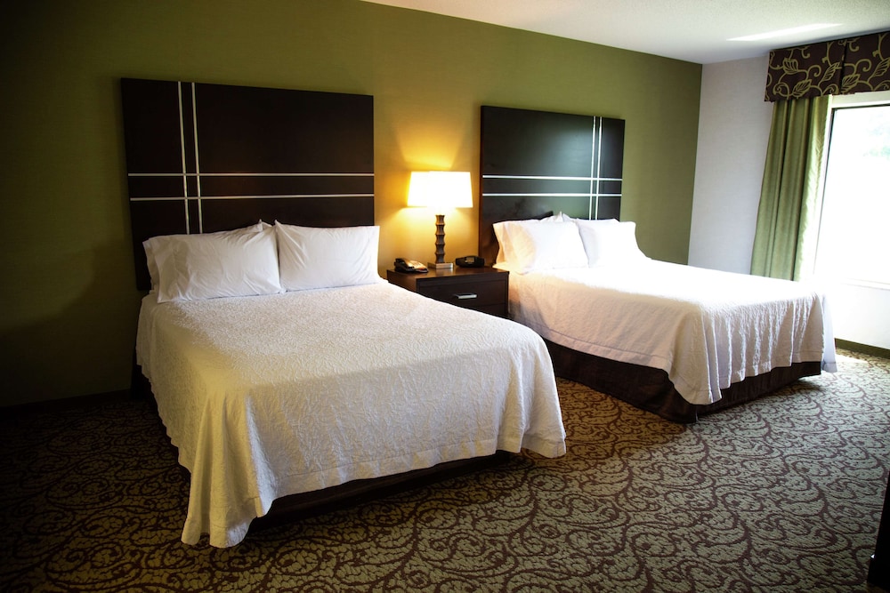 Hampton Inn & Suites Sharon - photo 26