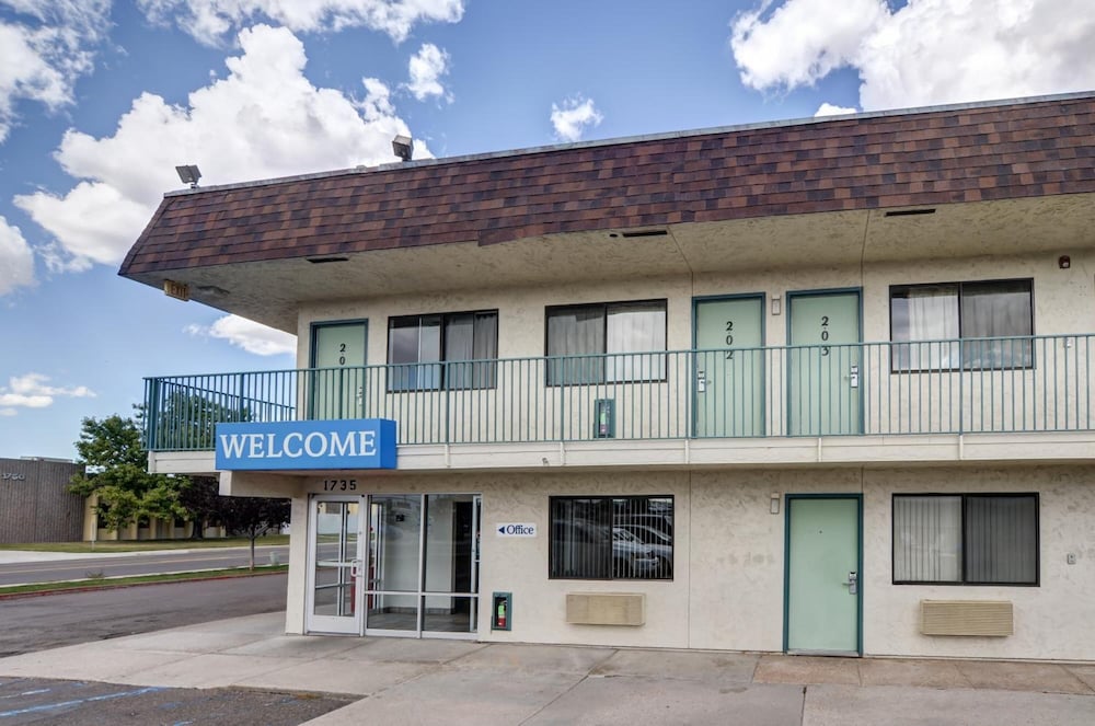 Park Inn by Radisson Cheyenne - photo 6